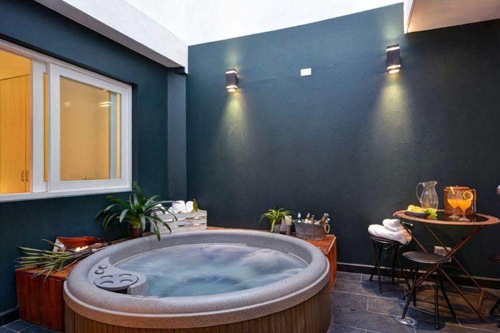 Oasis Suites Медельїн Екстер'єр фото